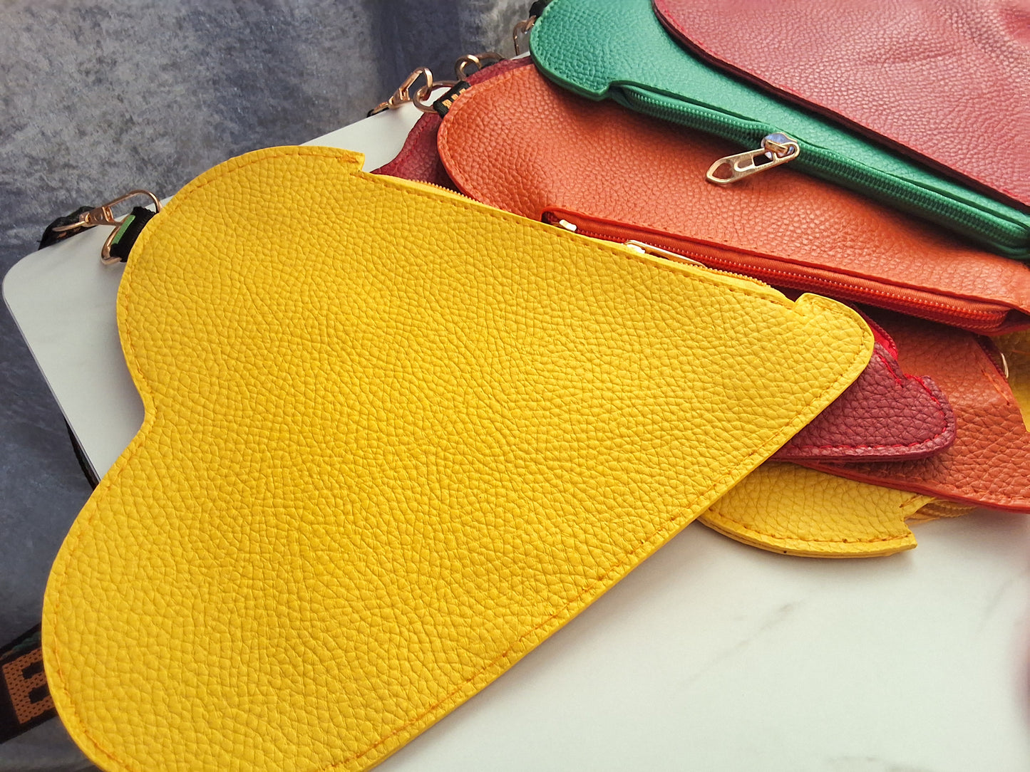 Travel altar purse