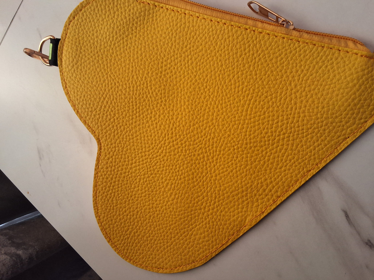 Travel altar purse
