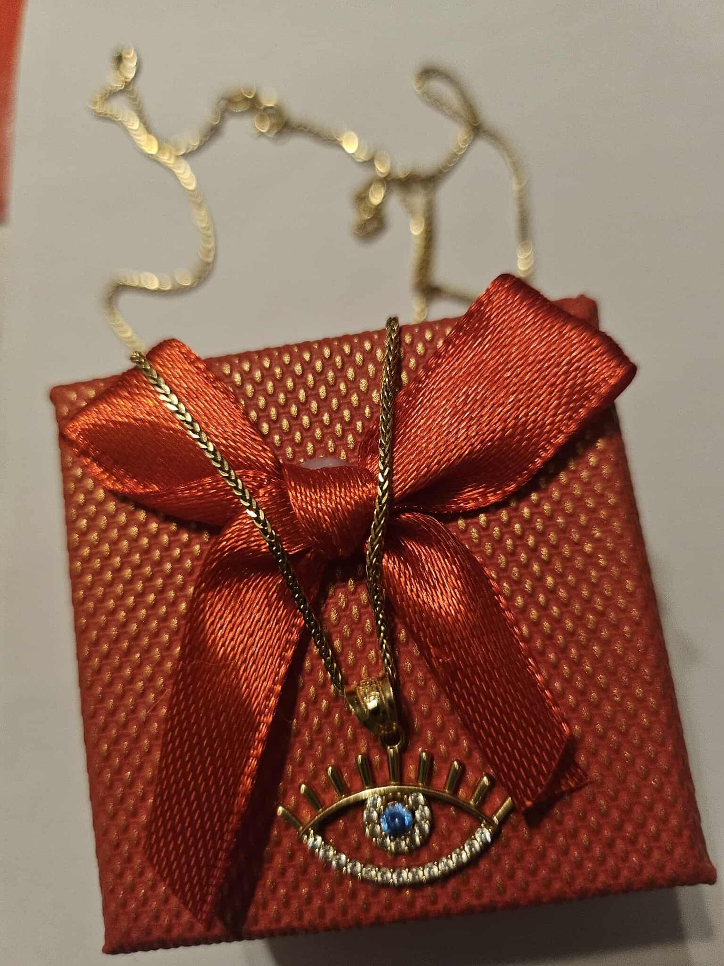 18 Carat Saudi Gold Evil Eye Pendant Necklace - Genuine Hallmarked 18K